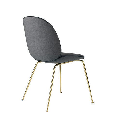 at straffe 945 gavnlig Gubi - Beetle Chair Conic Base | Fuldpolstret - GUBI - Designdelicatessen