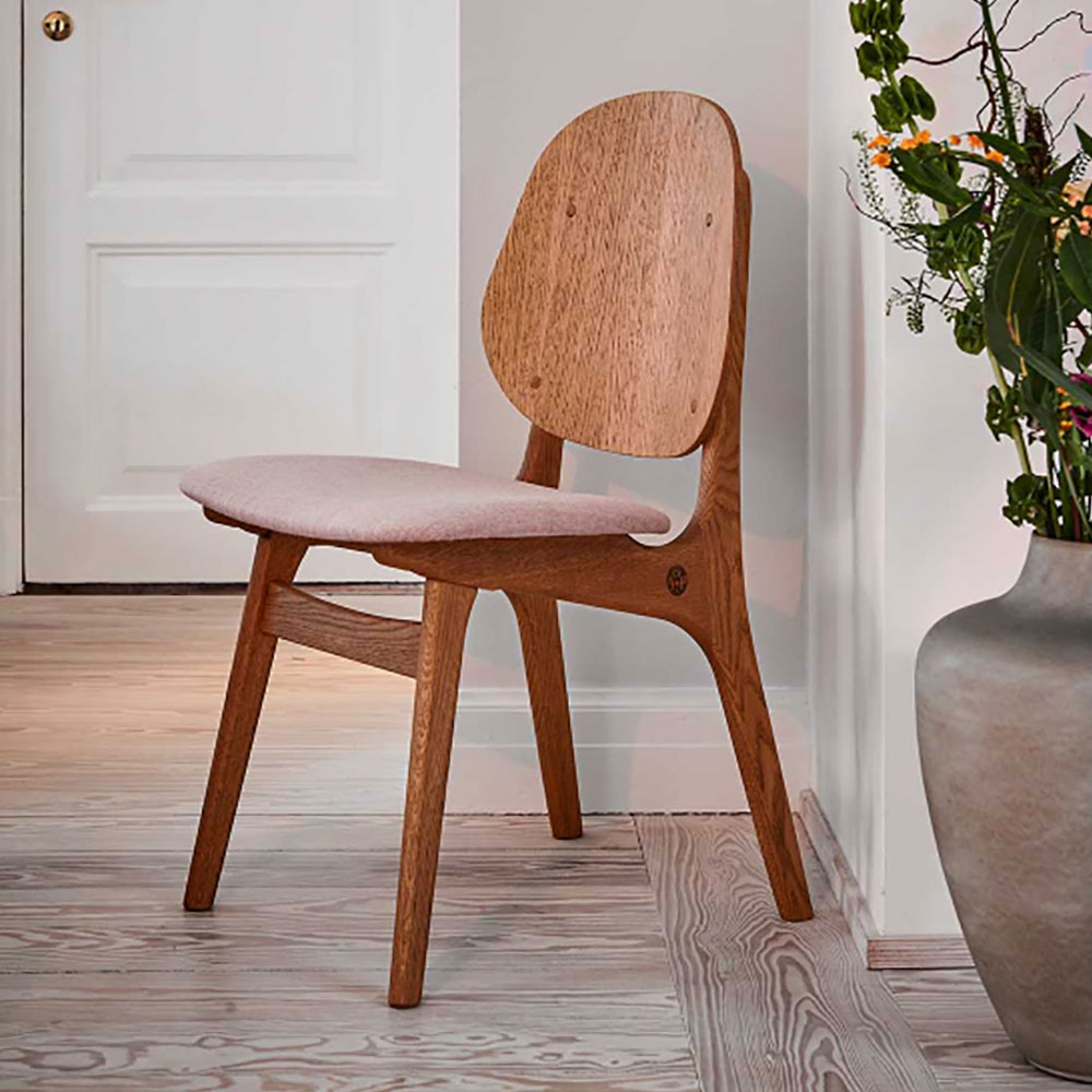 WARM NORDIC - Noble Chair | Teakolieret eg, sædepolstret Warm Nordic - Designdelicatessen