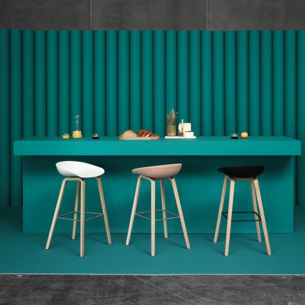 HAY - About a Stool Wood | AAS 32 | Barstol