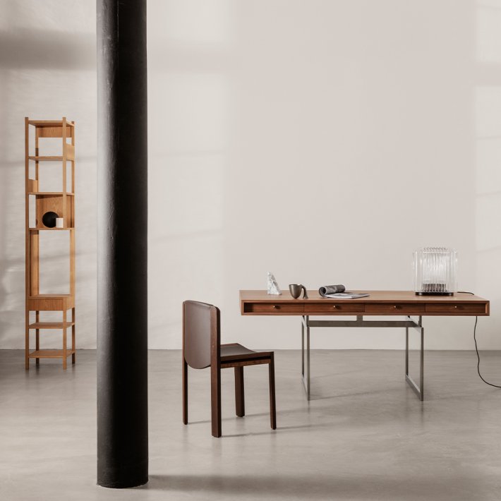 Karakter - Office Desk