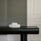 Karakter - Console Table