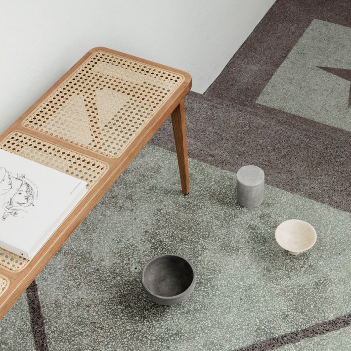 NORR11 - Le Roi Bench