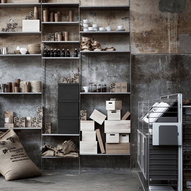 String - String System | Magazine shelves |Solid | B:78 cm