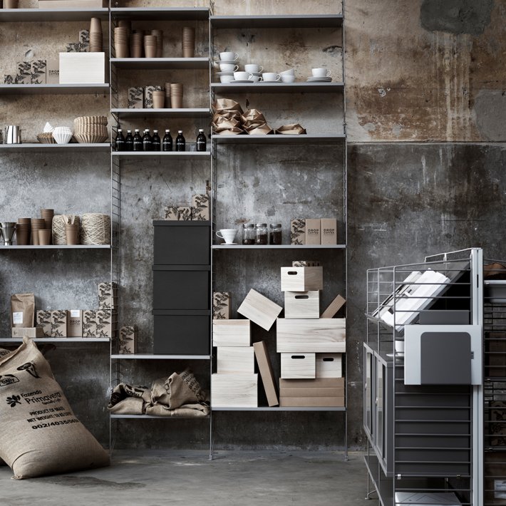 String - String System | Magazine shelve |Solid | B:58 cm