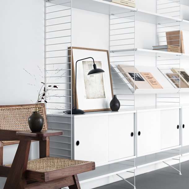 String - String System | Magazine shelves |Solid | B:78 cm