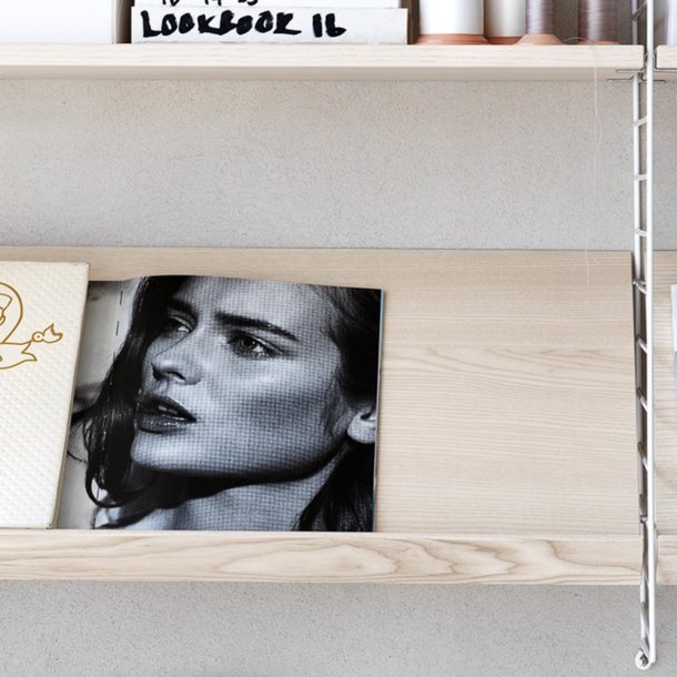 String - String System | Magazine shelves |Solid | B:78 cm