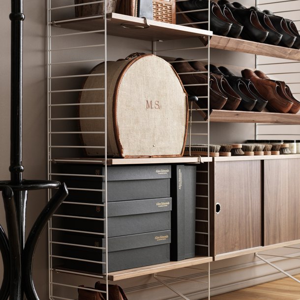 String - String System | Magazine shelves |Solid | B:78 cm