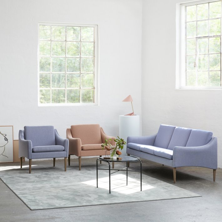 WARM NORDIC - Mr. Olsen lnestol | Tekstil, valndolieret eg