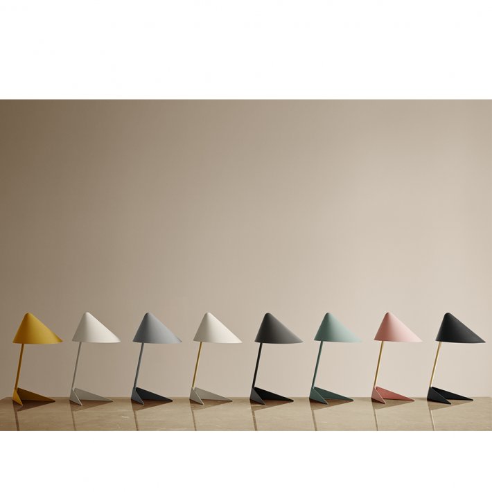 Warm Nordic - Ambience bordlampe