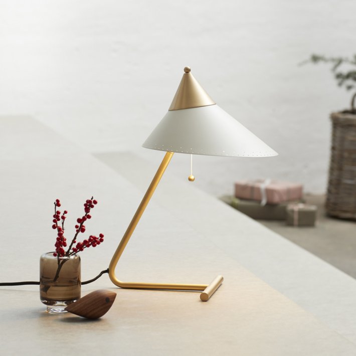 WARM NORDIC - Brass Top bordlampe