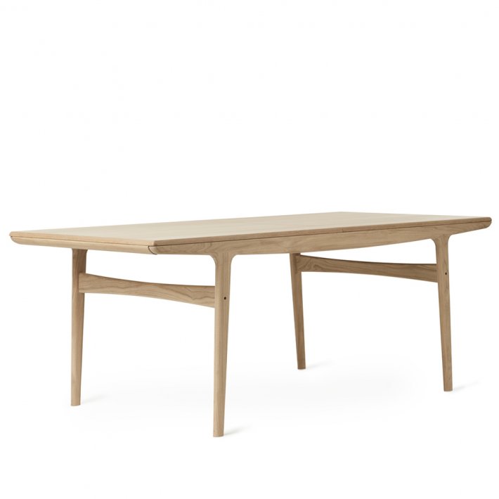 WARM NORDIC - Evermore Spisebord | 190 cm | Olieret eg | Inkl. 2 tillgsplader