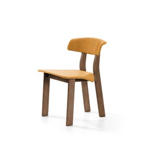Cassina - Back-Wing Chair | Ashwood stained oak