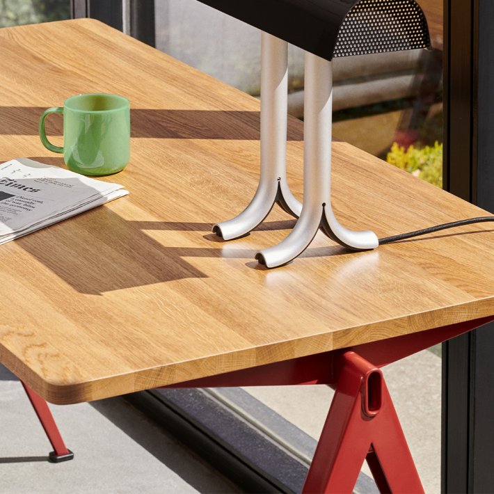 HAY - Pyramid Table 01 | L140xB65 | Matlakeret eg | Tomatrd pulverlakeret stl