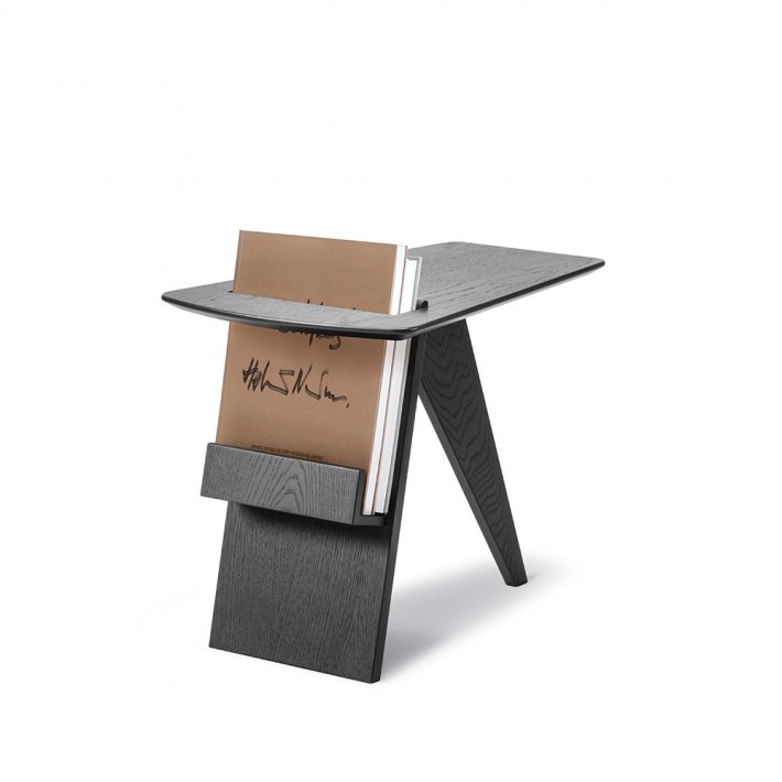 Fredericia Furniture - Magazine Table