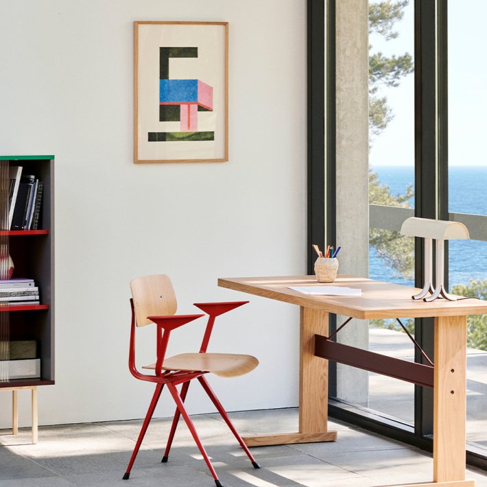 HAY - Anagram | Table Lamp