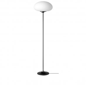 Gubi - Stemlite Floor Lamp I H150 | Black Chrome