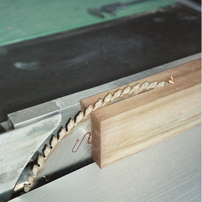 Gubi - C-Chair Outdoor | Dining Chair