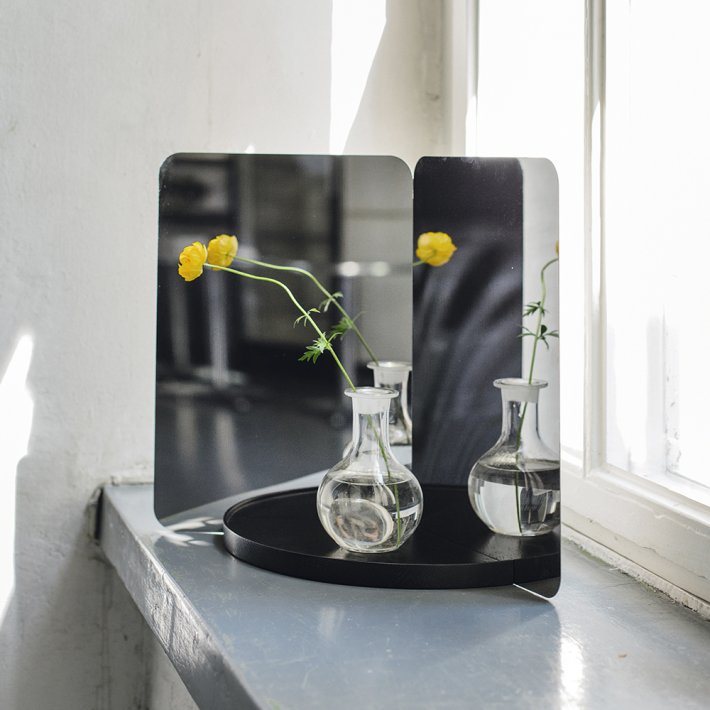 Artek - 124 Mirror Medium | Tray