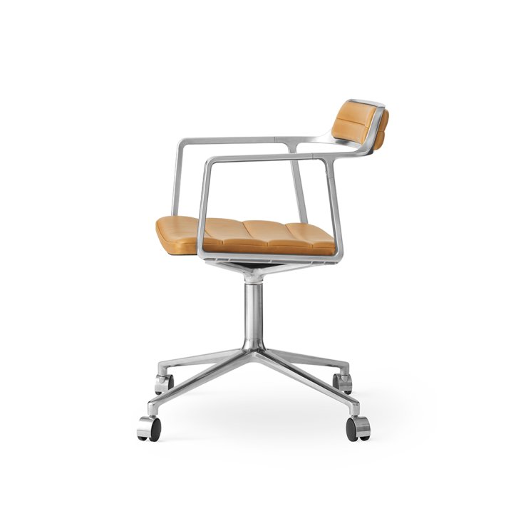 Vipp - Vipp 452 | Swivel Chair | L�der | Hjul