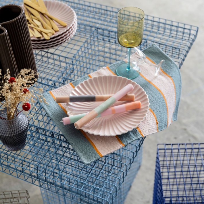 Kalager - Dining Table