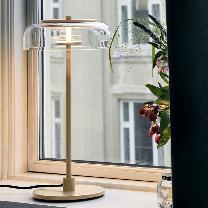 Nuura - Blossi Table