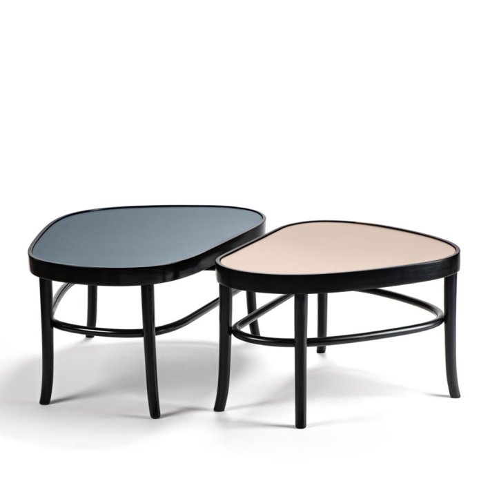 Gebr�der Thonet Vienna - Peer B