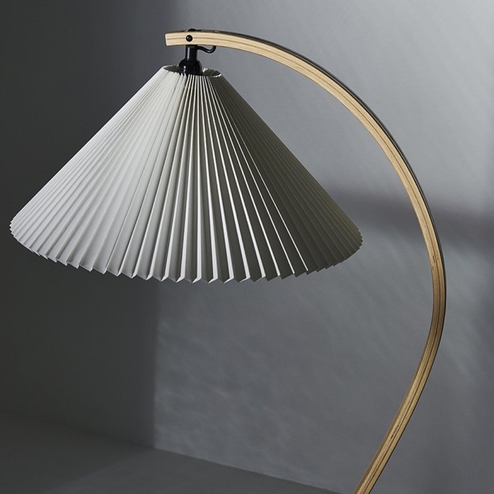 Gubi - Timberline Floor Lamp