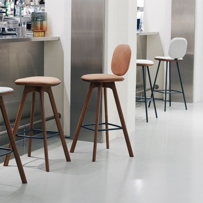 Brdr. Kr�ger - Pauline Comfort Bar Stool | Wooden Frame