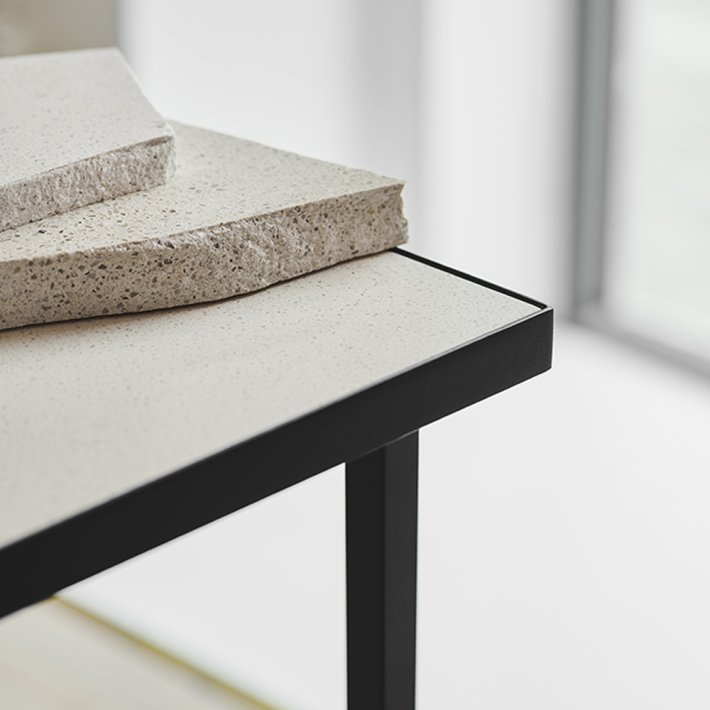 WARM NORDIC - Herringbone Tile konsolbord