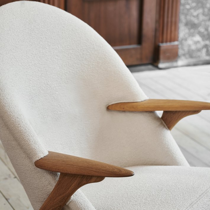 Warm Nordic - Wingman Lounge Chair | Oiled Oak