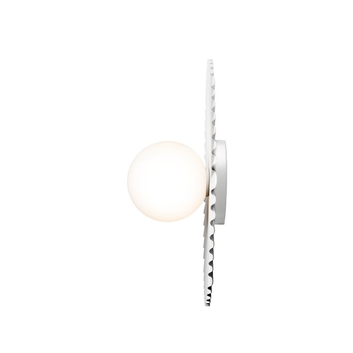 Nuura - Liila Muuse | Medium IP44 | White | Opal 