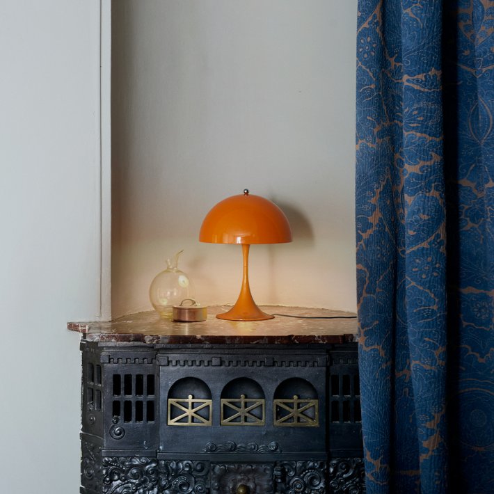 Louis Poulsen - Panthella 250 Table Lamp |&nbsp;Orange