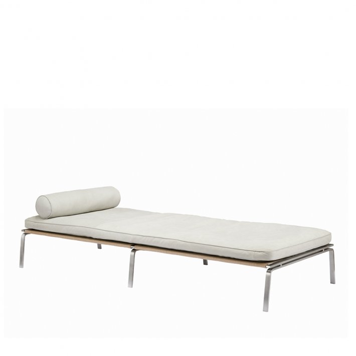 NORR11 - Man Daybed