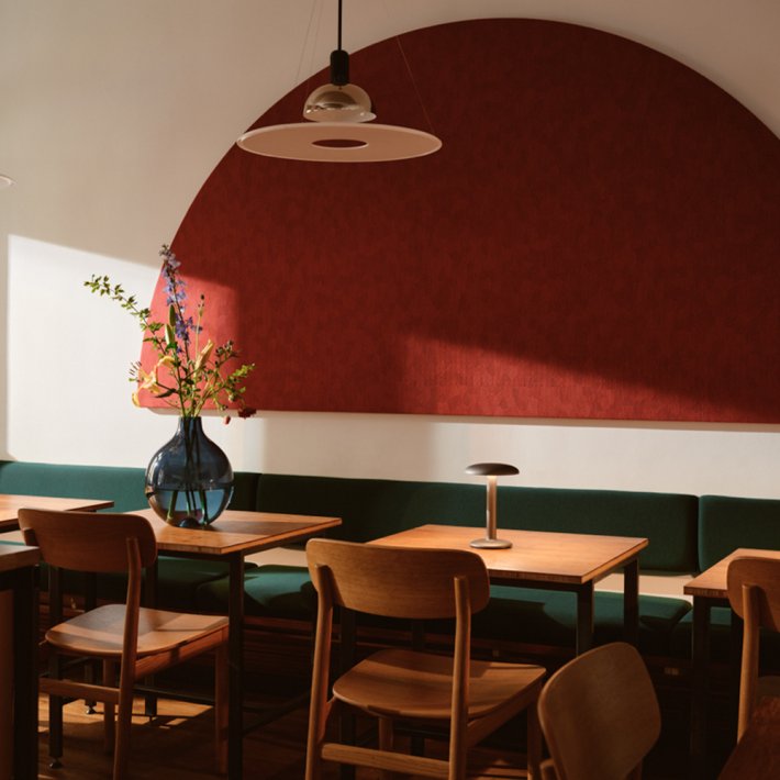 Flos - Gustave Residential | Bordlampe | Matt Anthracite