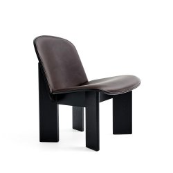 HAY - Chisel Lounge Chair | Black | Lder polstring Sense-Dark Brown