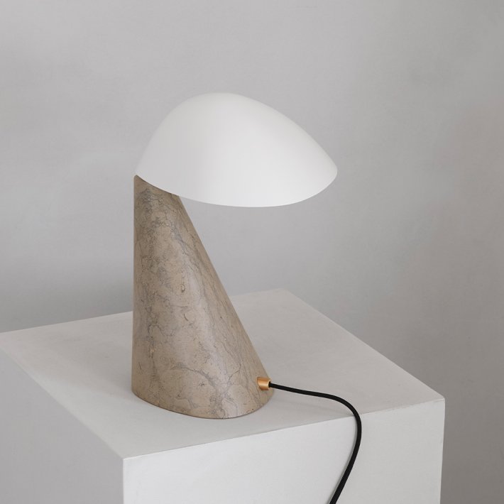 Fredericia Furniture - Fellow Lampe