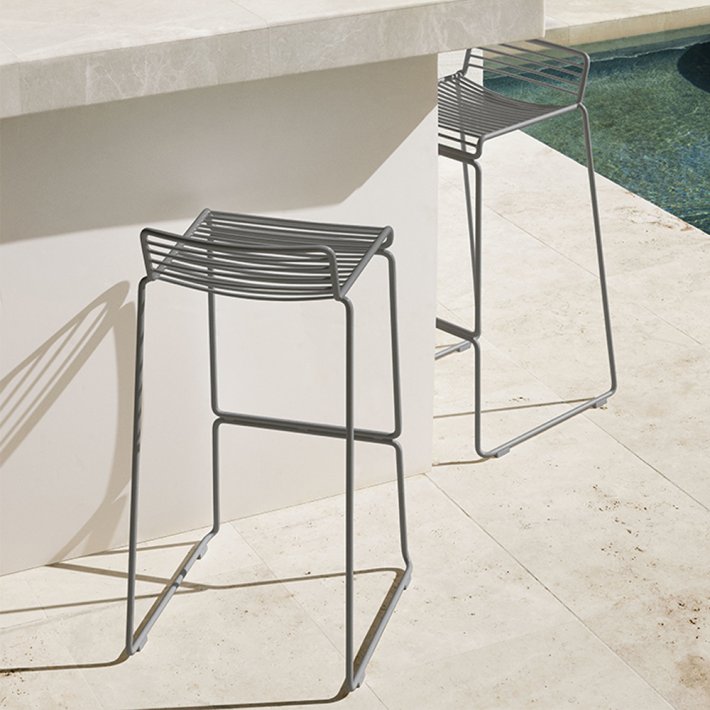HAY - Hee Bar Stool | Lav