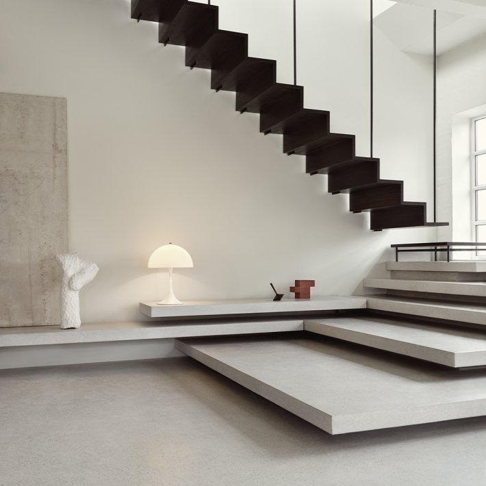 Louis Poulsen - Panthella 400 Table Lamp