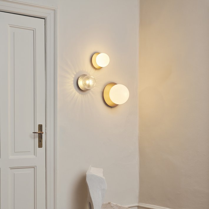 Nuura - Liila 1 | Opal | Medium | Nordic gold