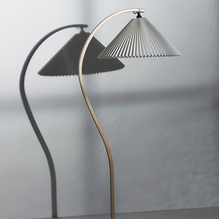 Gubi - Timberline Floor Lamp