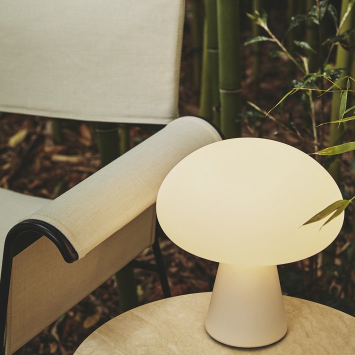 Gubi - Obello Table Lamp