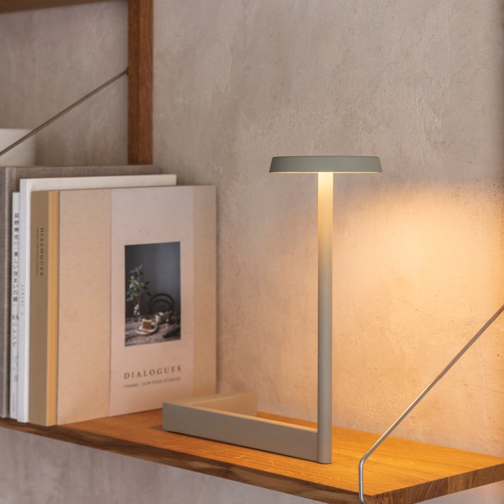 Vibia - Flat 5970 | Bordlampe