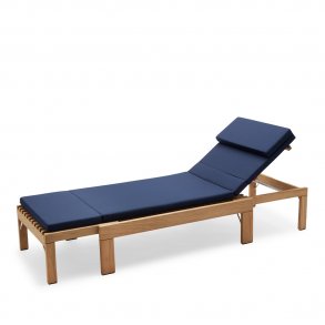 https://sw28470.sfstatic.io/upload_dir/shop/_thumbs/_0005_1960847-Riviera-Sunbed-Cushion-Marine.w293.h293.fill.jpg