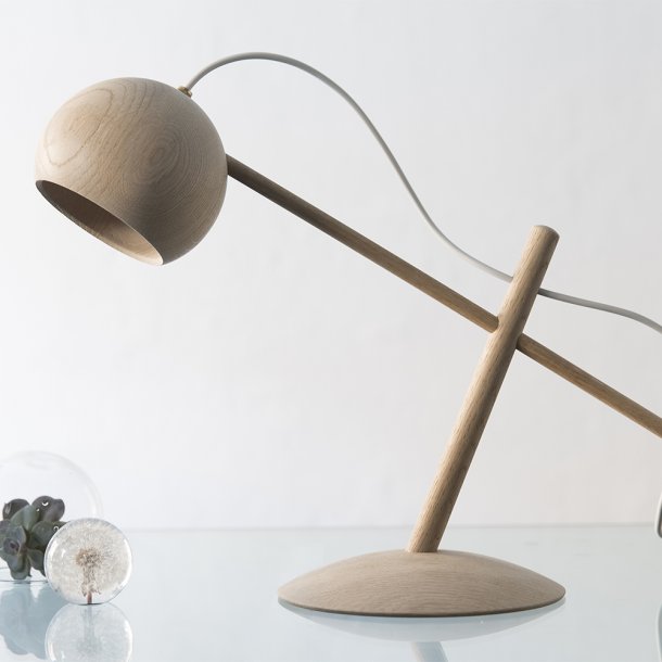 Brdr. Krger - LUNE Bordlampe