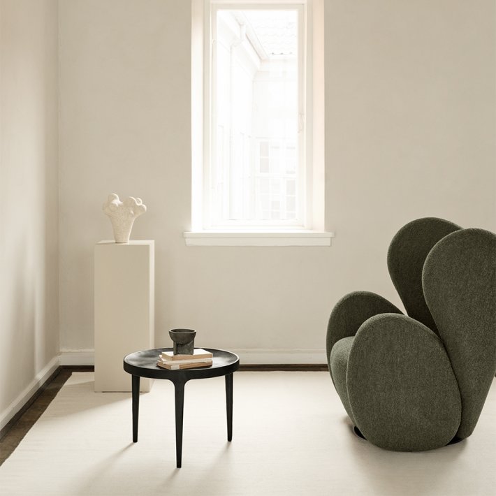 NORR11 - Ghost Table | Low