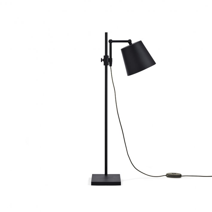 Karakter - Steel Lab Light Table