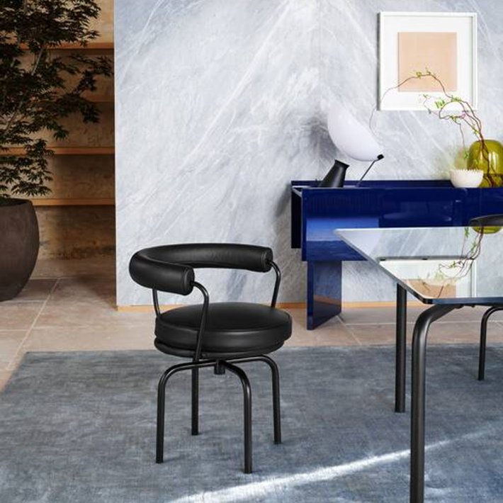 Cassina - LC7 Spisebordsstol 