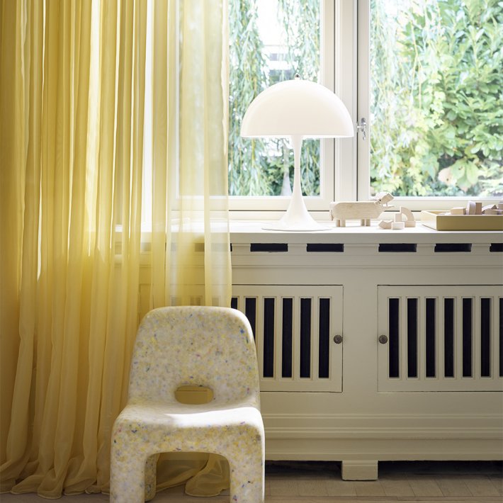 Louis Poulsen - Panthella 320 Table Lamp | Hvid opalt akryl