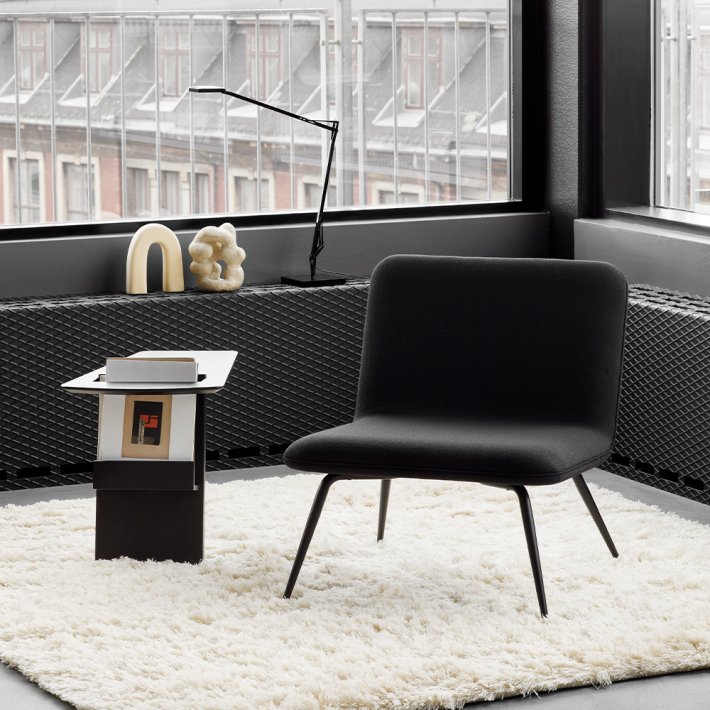 Fredericia Furniture - Magazine Table