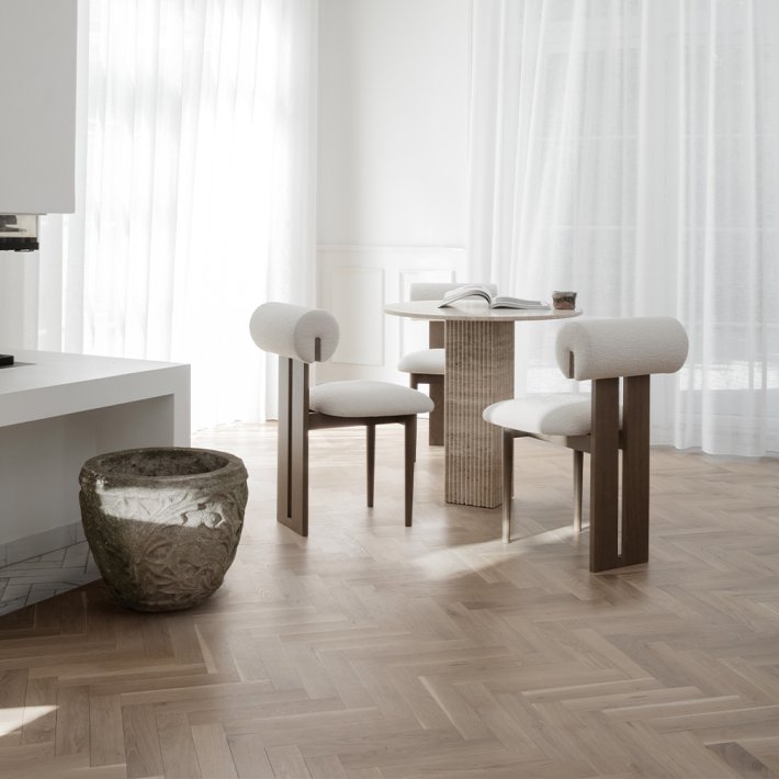 NORR 11 - Soho Dining Table